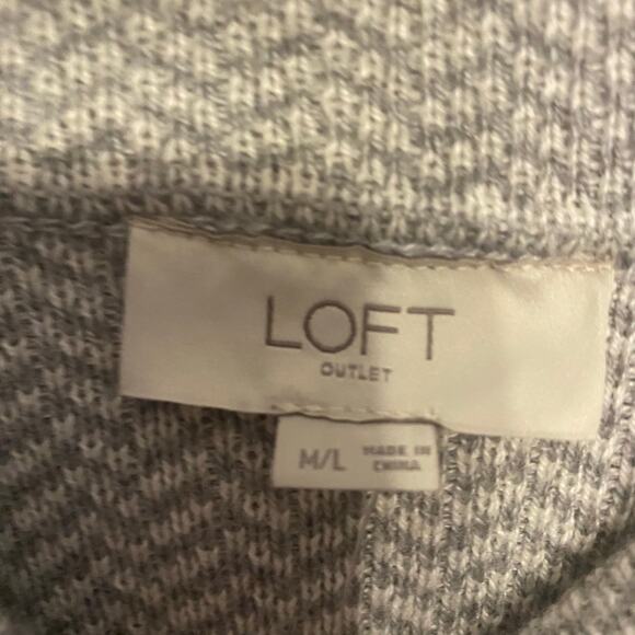 New Loft Gray Poncho Sweater Turtle Neck Classic Office Fall Pullover M Large - Picture 6 of 13